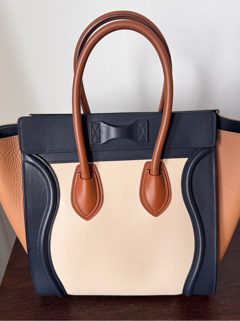 NWOT Celine Leather Micro Luggage Tote in Navy, Cream & Cognac/Deep Camel - Picture 3 of 11